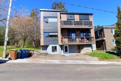 410  - 414 Rue Bécard Saguenay (Chicoutimi), QC G7H 4E8