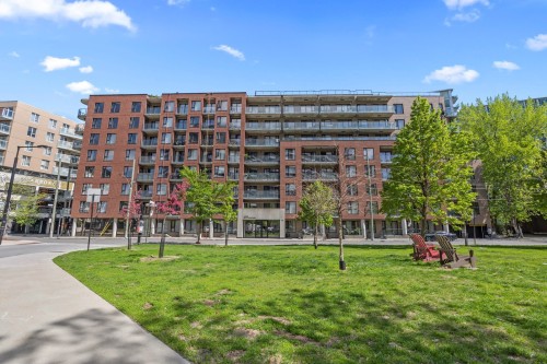 222-225 Rue de la Montagne  Montréal (Le Sud-Ouest), QC H3C 2A6