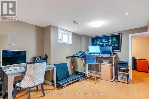 7448 Village Walk, Mississauga, ON - Indoor