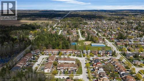 Glen Eton Dog Park just up the Street - 4 Parkside Crescent, Angus, ON - Outdoor With View