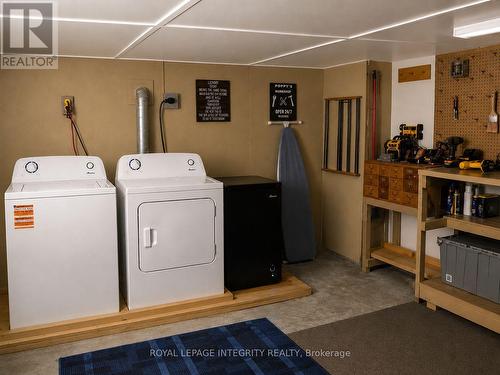 Laundry room/workshop - 145 Danis Avenue, Cornwall, ON - Indoor Photo Showing Laundry Room