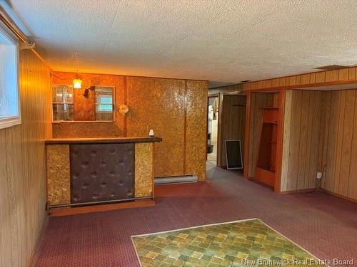 1091 James St, Bathurst, NB 