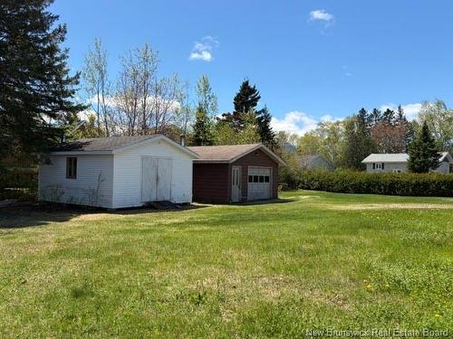 1091 James St, Bathurst, NB 