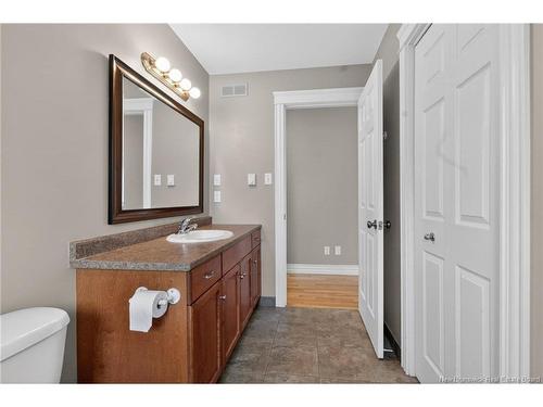 29 Falcon Dr, Moncton, NB 