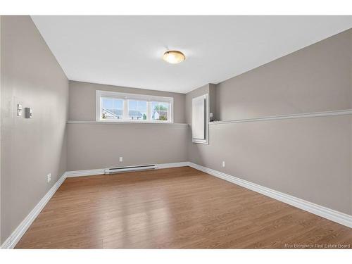 29 Falcon Dr, Moncton, NB 