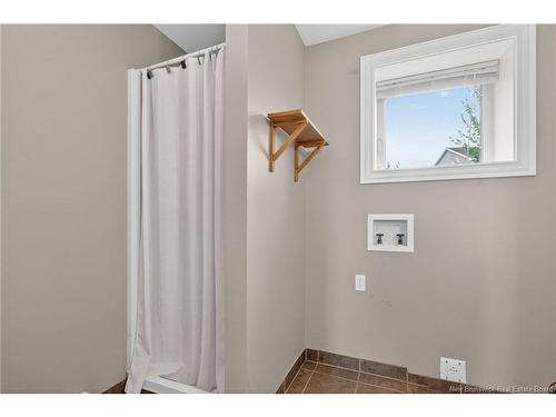 29 Falcon Dr, Moncton, NB 