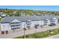 33-185 Reynolds ST  Fredericton, NB E3A 0K7