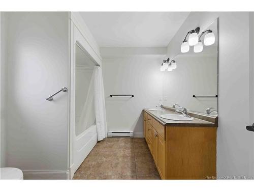 207-9 Sunny Brae Dr, Devon, NB 