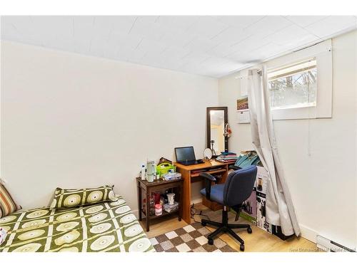 19 Forest Acres Crt, Fredericton, NB 