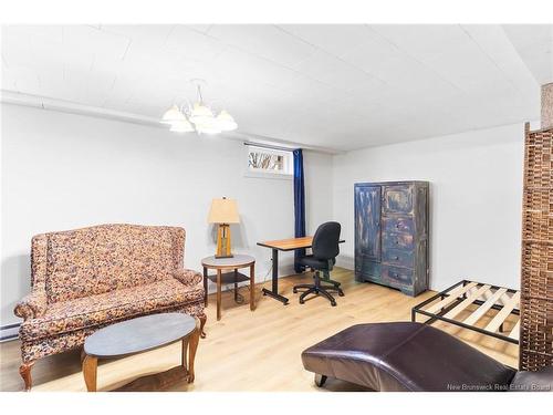 19 Forest Acres Crt, Fredericton, NB 