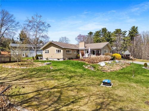 19 Forest Acres Crt, Fredericton, NB 