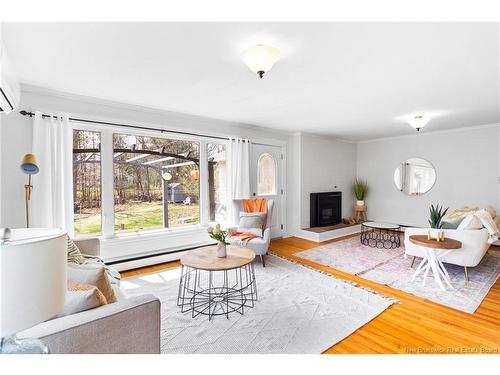 19 Forest Acres Crt, Fredericton, NB 