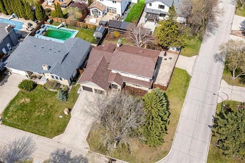 71 Chopin Blvd, Winnipeg, MB 