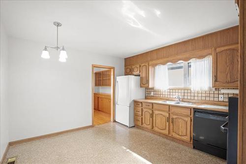 622 Linden Ave, Winnipeg, MB 