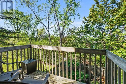 34 Huntview Private, Ottawa, ON - Outdoor