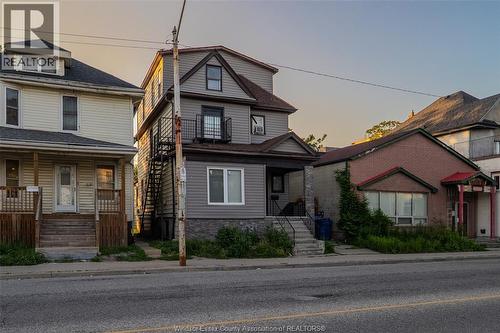446 WYANDOTTE STREET West  Windsor, ON N9A 5X4