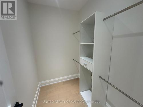 5 Cedar Crescent, Aurora, ON - Indoor