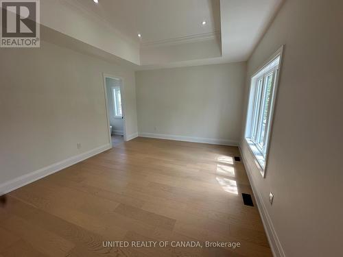 5 Cedar Crescent, Aurora, ON - Indoor Photo Showing Other Room