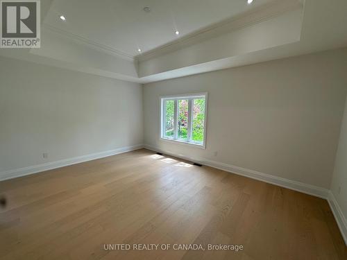 5 Cedar Crescent, Aurora, ON - Indoor Photo Showing Other Room