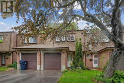 43 - 121 L'AMOREAUX DRIVE Toronto, ON M1W 2J9
