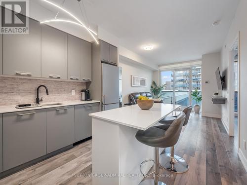 813 - 9471 YONGE STREET  Richmond Hill, ON L4C 0Z5