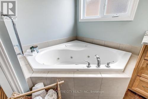 55 - 45 Lake Margaret Trail, St. Thomas, ON - Indoor Photo Showing Bathroom
