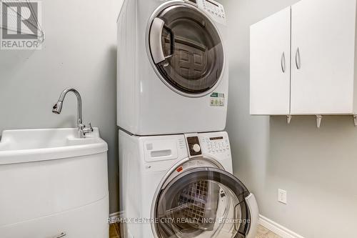 55 - 45 Lake Margaret Trail, St. Thomas, ON - Indoor Photo Showing Laundry Room