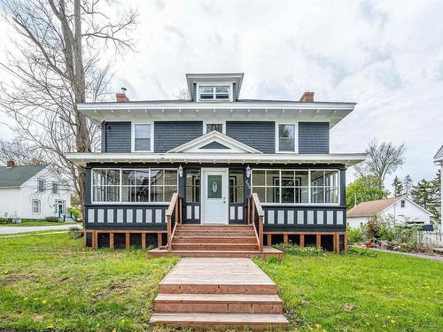 250 Gray Street  Windsor, NS B0N 2T0