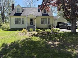 26 Park Street Middleton, NS B0S 1P0
