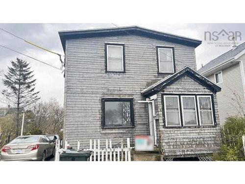 80 Swan Street  Sydney, NS B1N 2L8