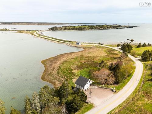 1501 Highway 304, Cape Forchu, NS 