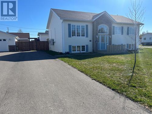 14 Andrews Crescent  Grand Falls-Windsor, NL A2A 2Y6