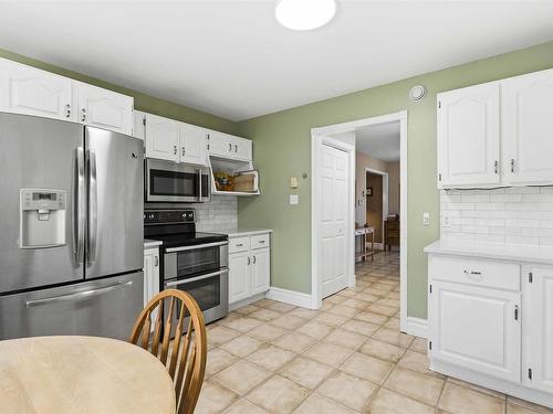 15 White Birch Lane, Dartmouth, NS 