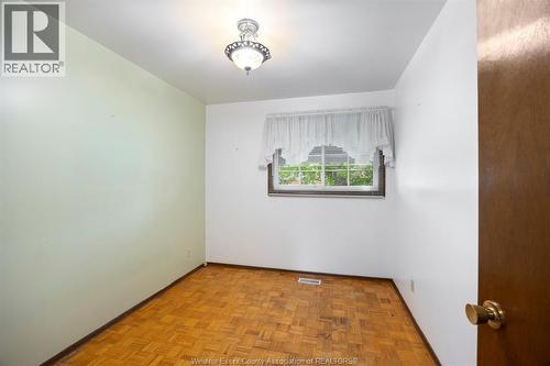5649 Baldwin, Windsor, ON - Indoor Photo Showing Other Room