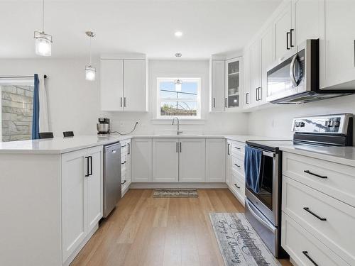 76 Burgess Crescent, Windsor, NS 