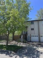 423 CADBURY Court Unit# A  Waterloo, ON N2K 3G7