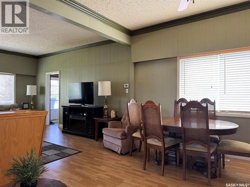 210 2Nd Street W, Wynyard, SK - Indoor