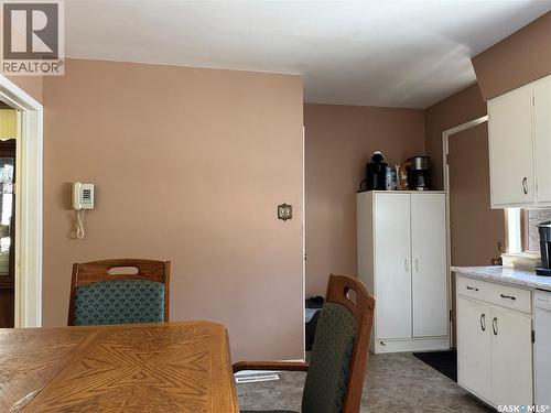 210 2Nd Street W, Wynyard, SK - Indoor