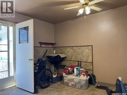 210 2Nd Street W, Wynyard, SK - Indoor Photo Showing Other Room