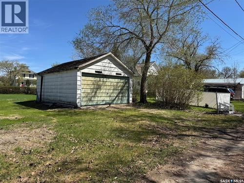 210 2Nd Street W, Wynyard, SK - Outdoor