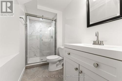 933 Kincaid Court, Ottawa, ON - Indoor Photo Showing Bathroom