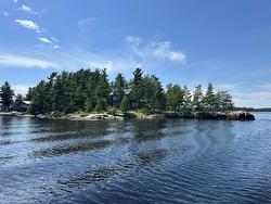 G-1688 Rainy Lake Fort Frances, ON P0W 1H0