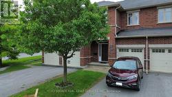 27 TORBEC AVENUE  Ottawa, ON K2T 0B6