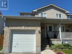 42 CLIFFORD STREET Loyalist (Amherstview), ON K7N 1Y5