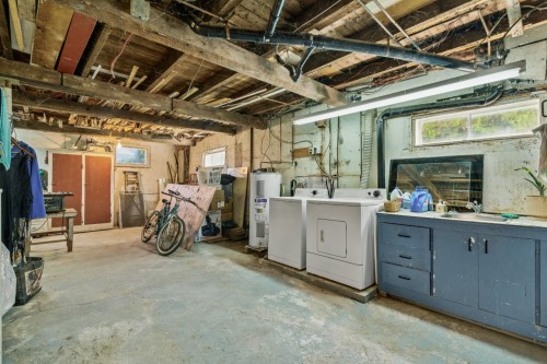 Basement - 1133 Boul. De L'Assomption, Repentigny (Repentigny), QC - Indoor Photo Showing Laundry Room