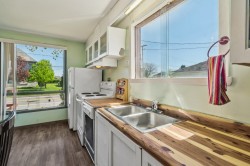 Kitchen - 