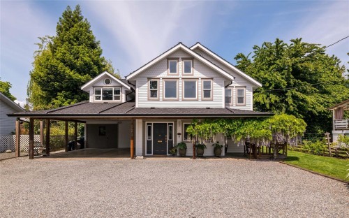 921 Marchmont Rd, Duncan, BC 