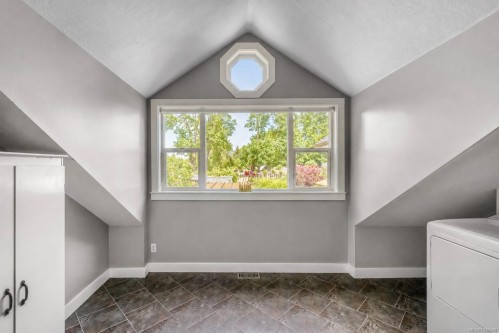 921 Marchmont Rd, Duncan, BC 
