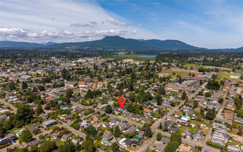 921 Marchmont Rd, Duncan, BC 