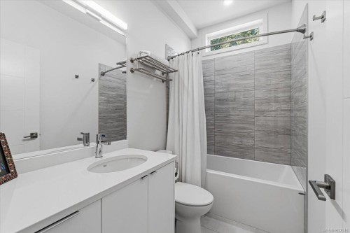 3096 107Th St, Nanaimo, BC 